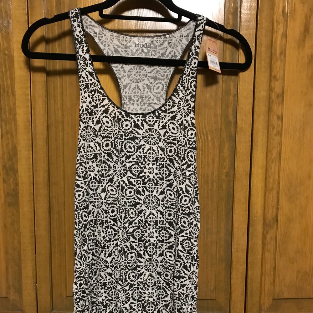 Mudd Tank Top BNWT Size Large